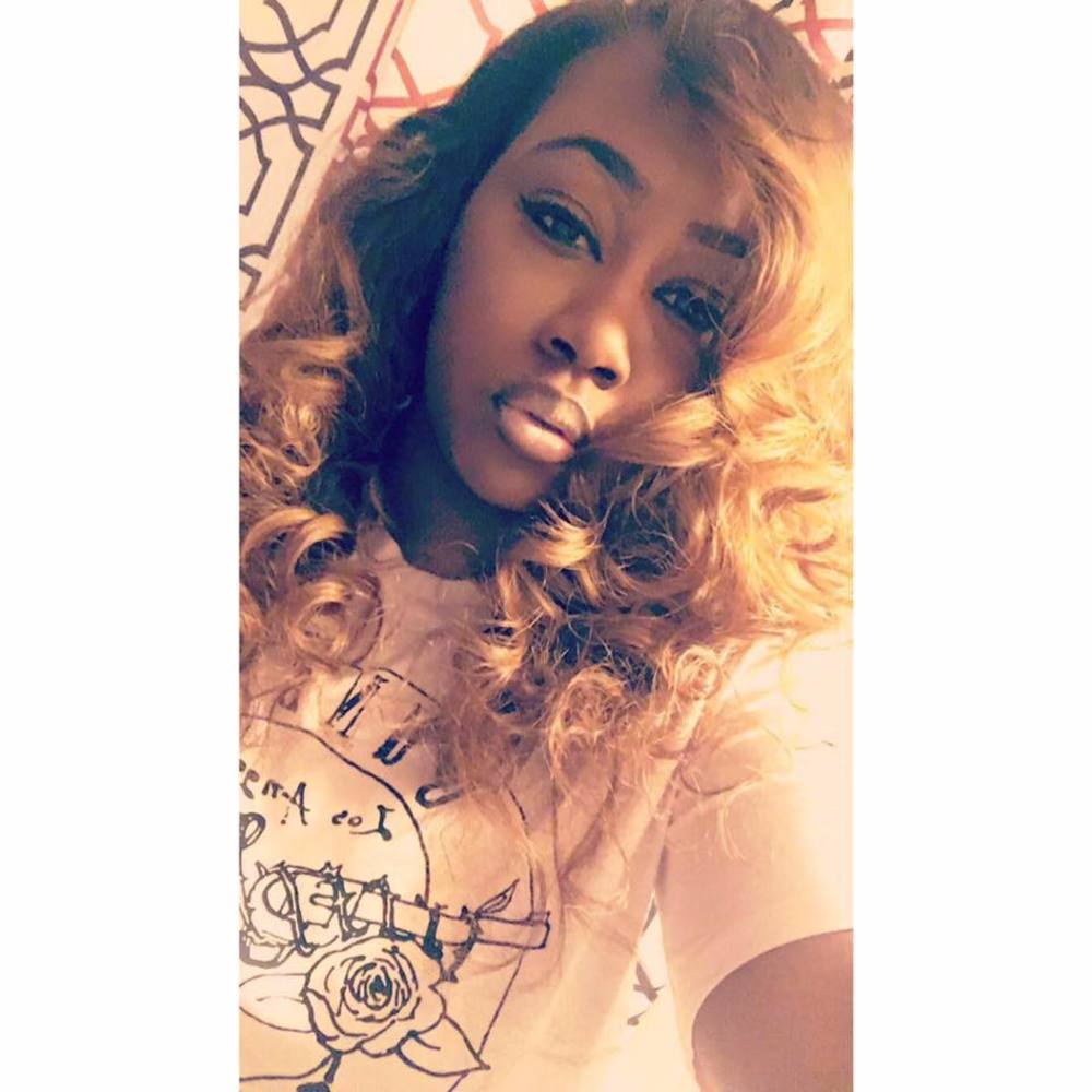 Meet your Posher, Shakeria